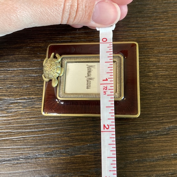 Vintage Neiman Marcus Mini Picture Frame with Turtle and Cordovan Enameled Frame - Picture 5 of 5